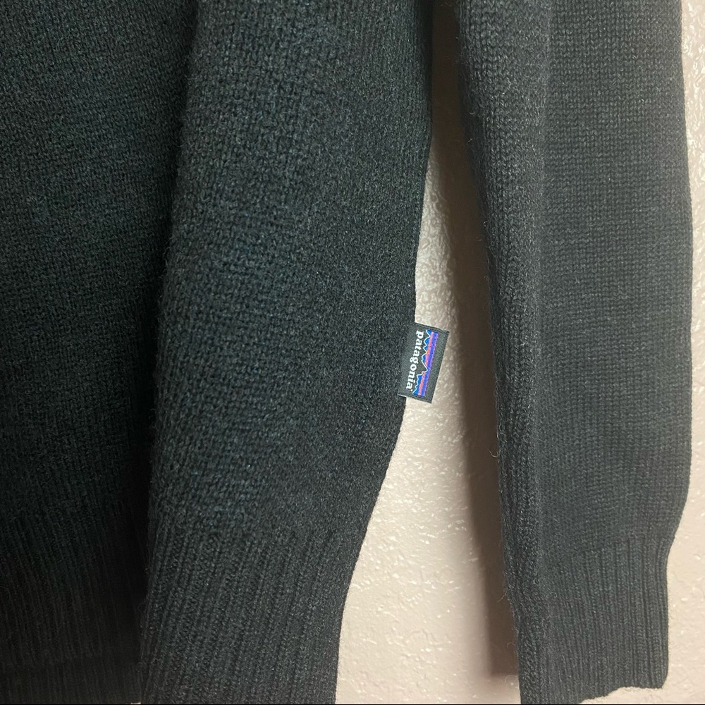 Men’s Patagonia Fitz Roy Merino 1/4 Zip Sweater - Picture 7 of 9